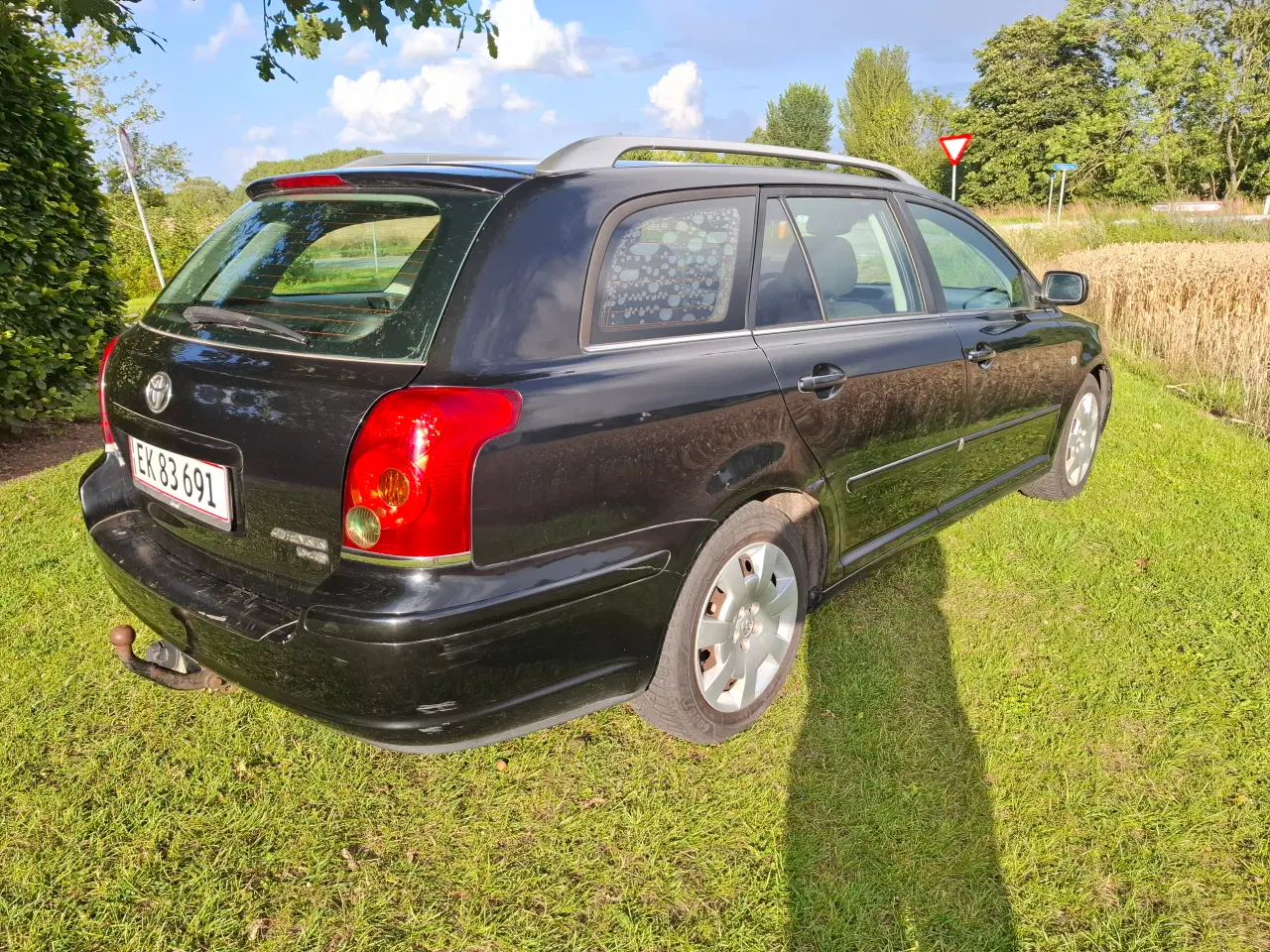 Billede 2 - Toyota avensis 2.0 D4D 116hk st.car Nysynet