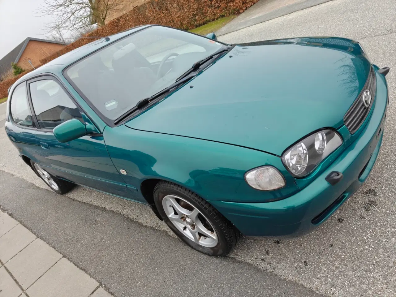 Billede 1 - toyota corolla 1,4 benzin 2001