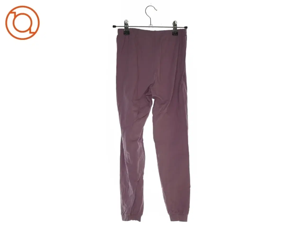 Billede 2 - Bukser fra H&M (str. 134)