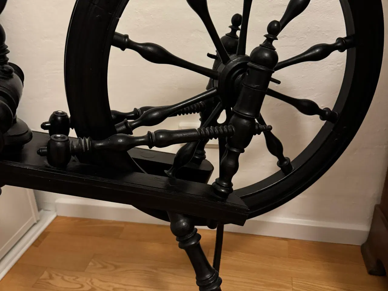 Billede 1 - Antik spinderok