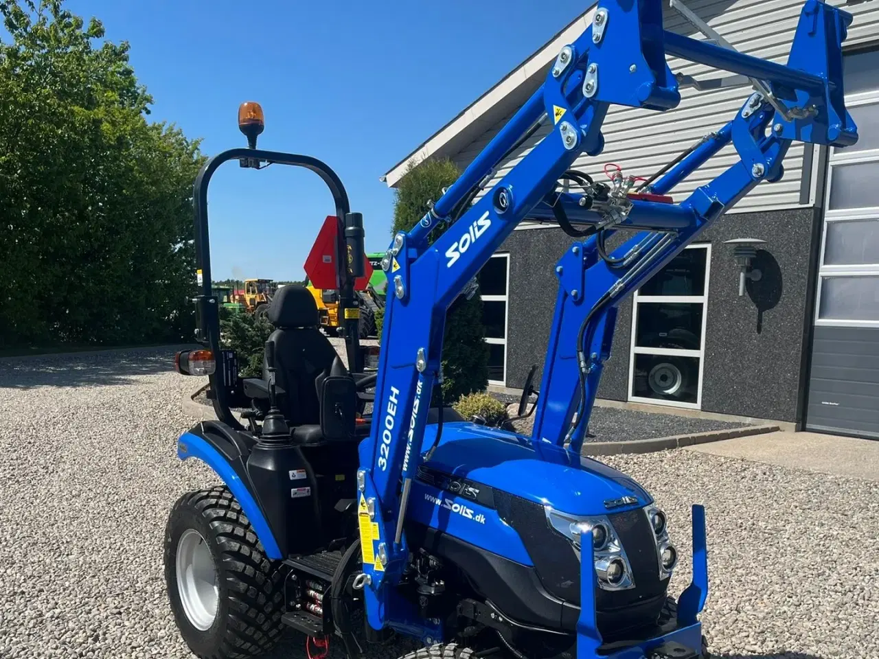Billede 20 - Solis H26 HST Med Frontlæsser og GardenPro dæk