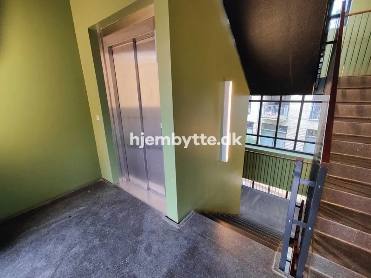 Billede 15 - Hjembytte - Flydedokken