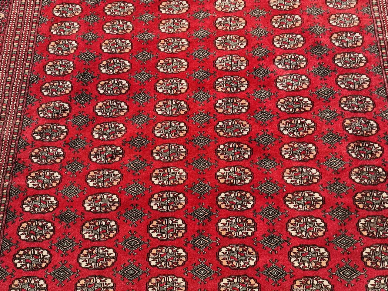 Billede 4 - Ægte Pak-Bochara tæppe.