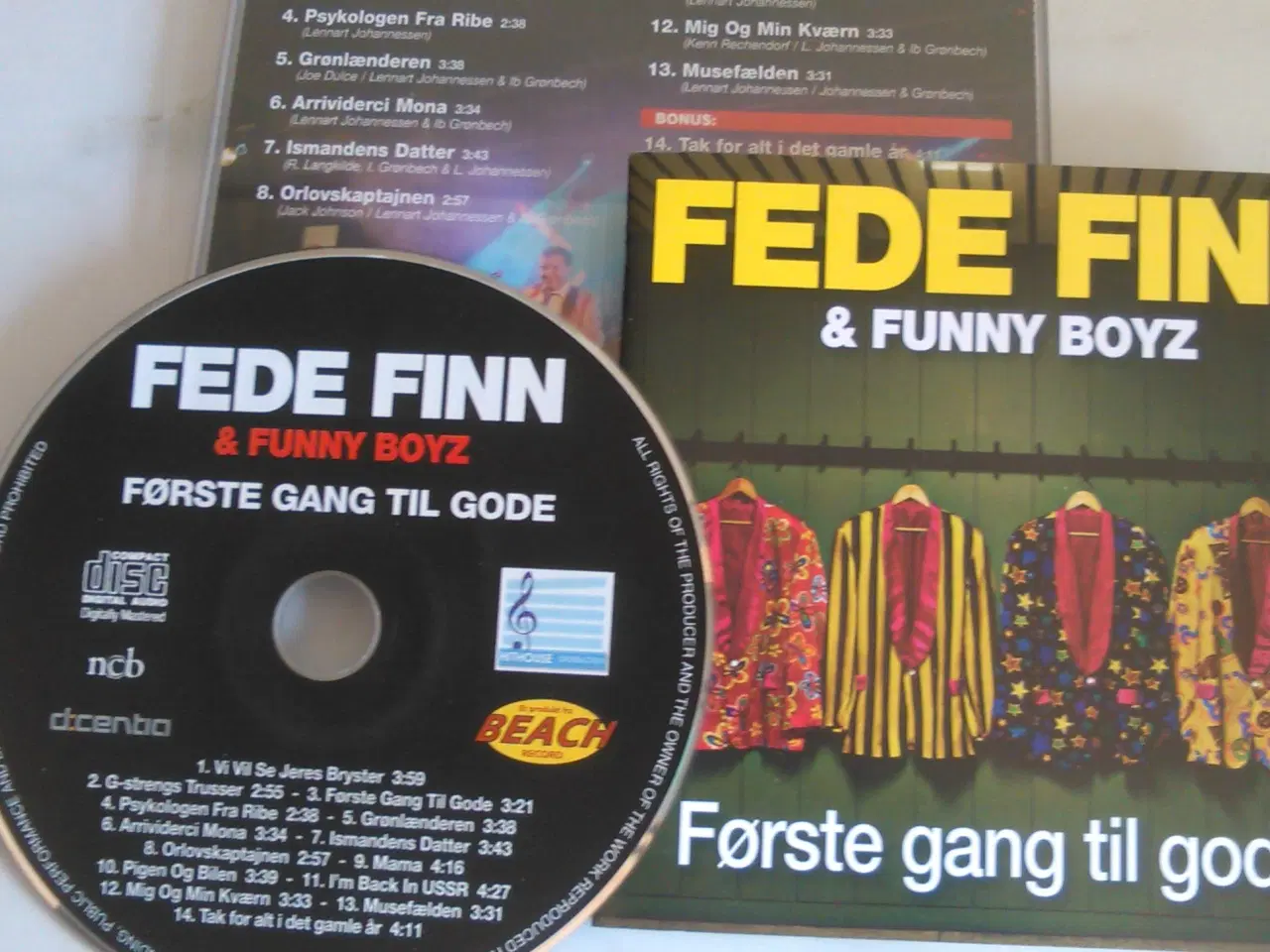 Billede 3 - FEDE FINN & FUNNYBOYS: 2 CD'er stk. 25 kr. 