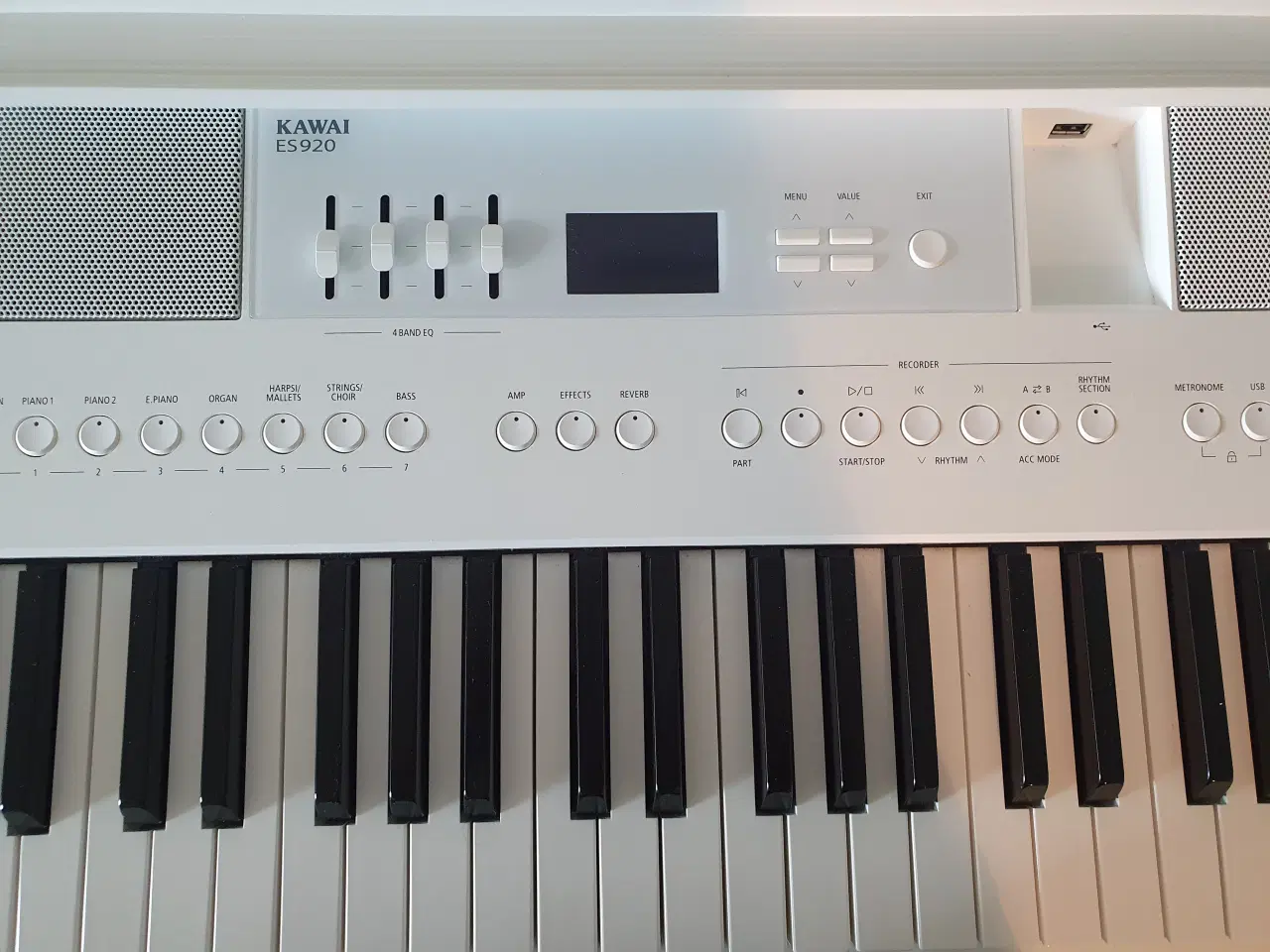 Billede 2 - Kawai ES920 W Digital Piano m stativ, pedaler