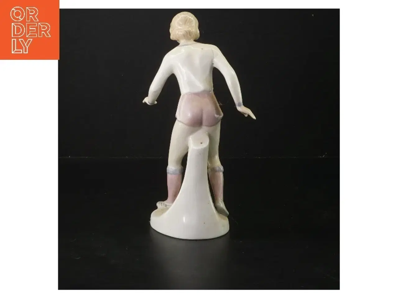 Billede 1 - Porcelænsfigur af fodboldspiller (str. 22 cm)