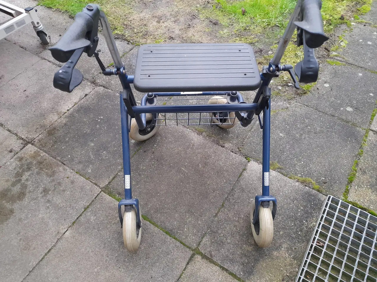 Billede 4 - Rollator.