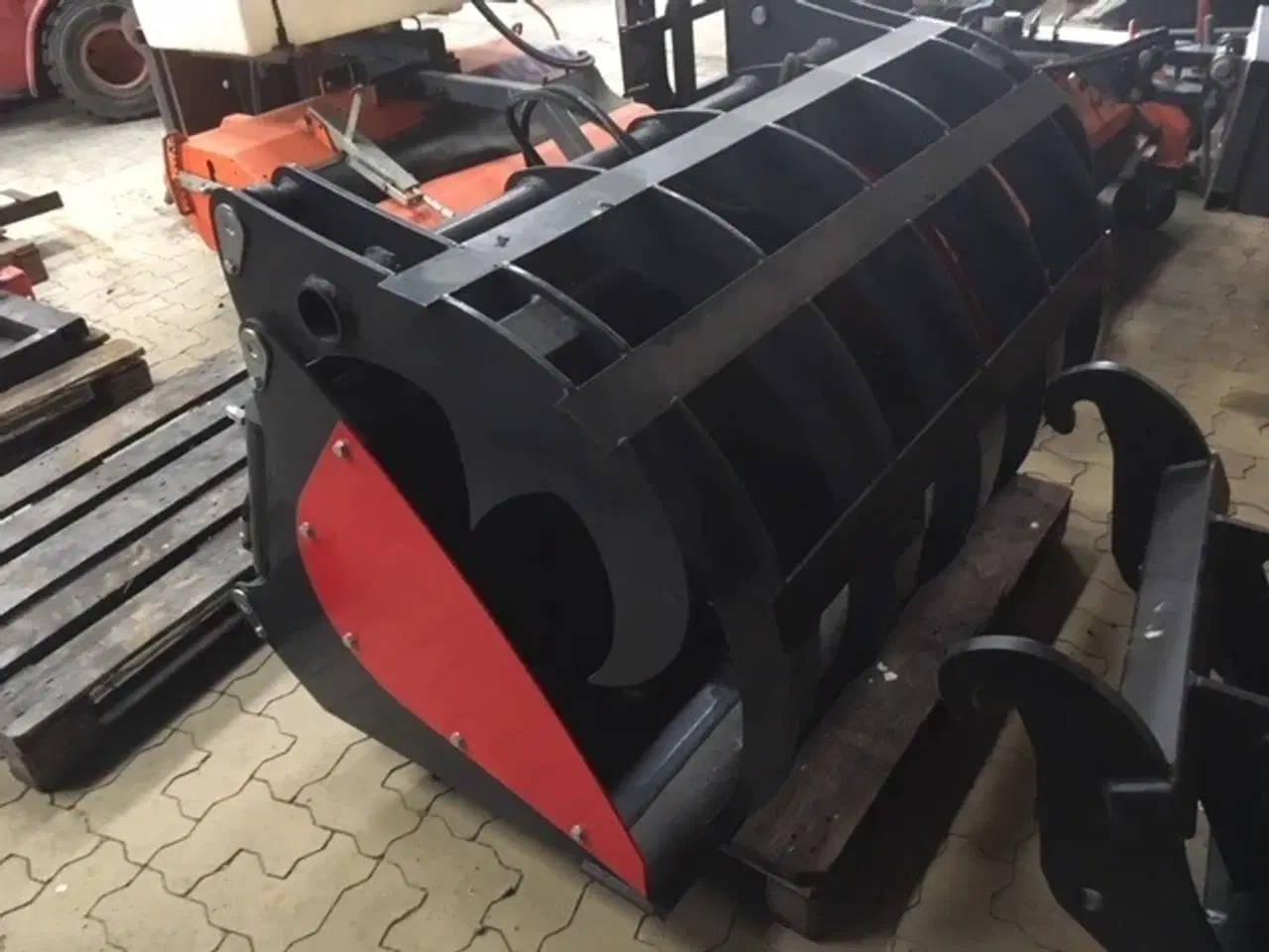 Billede 1 - Weidemann Alle modeller Overfaldsskovl - Pelikanskovl