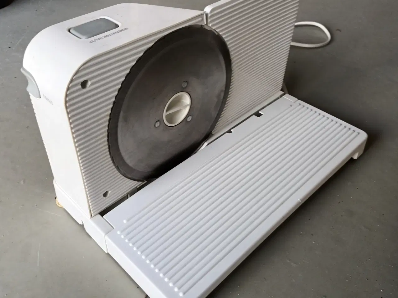 Billede 1 - Brødmaskine sælges. 