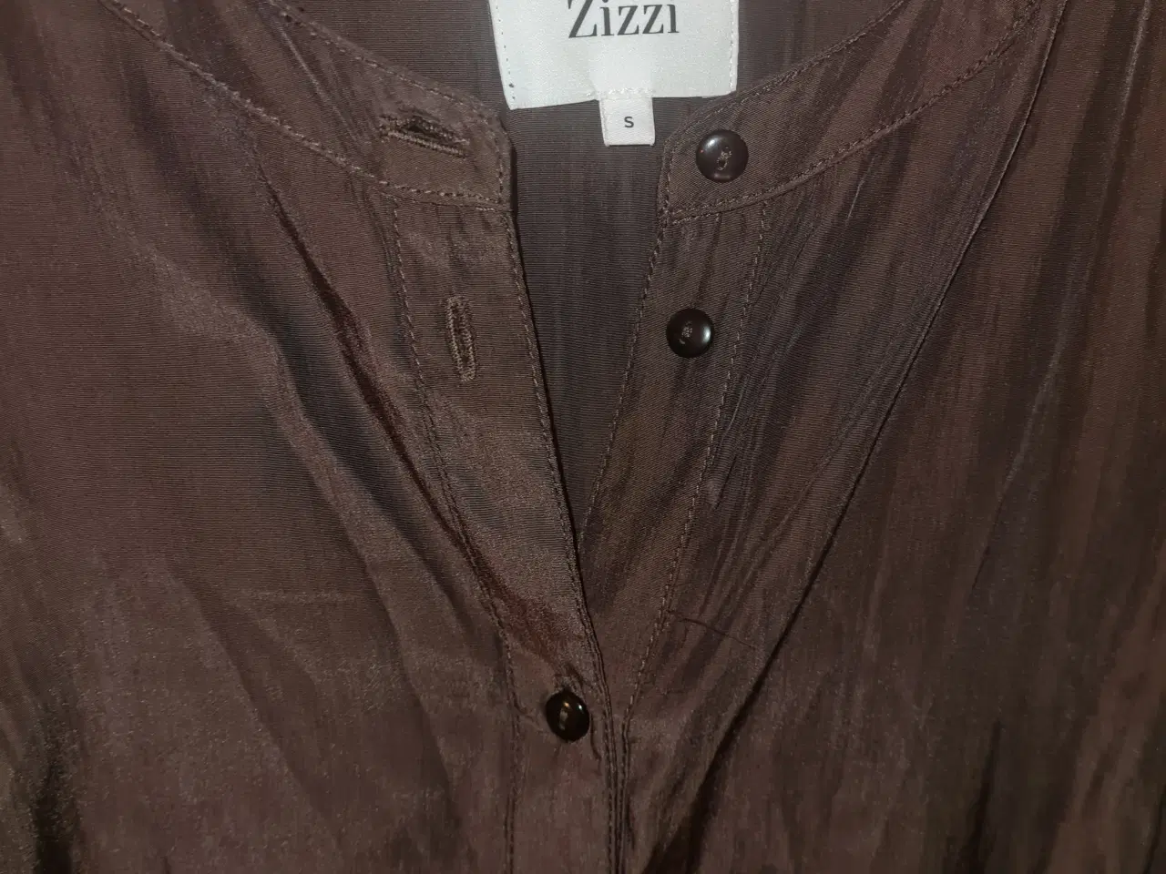 Billede 5 - Skjorte str S 42-44 Zizzi 