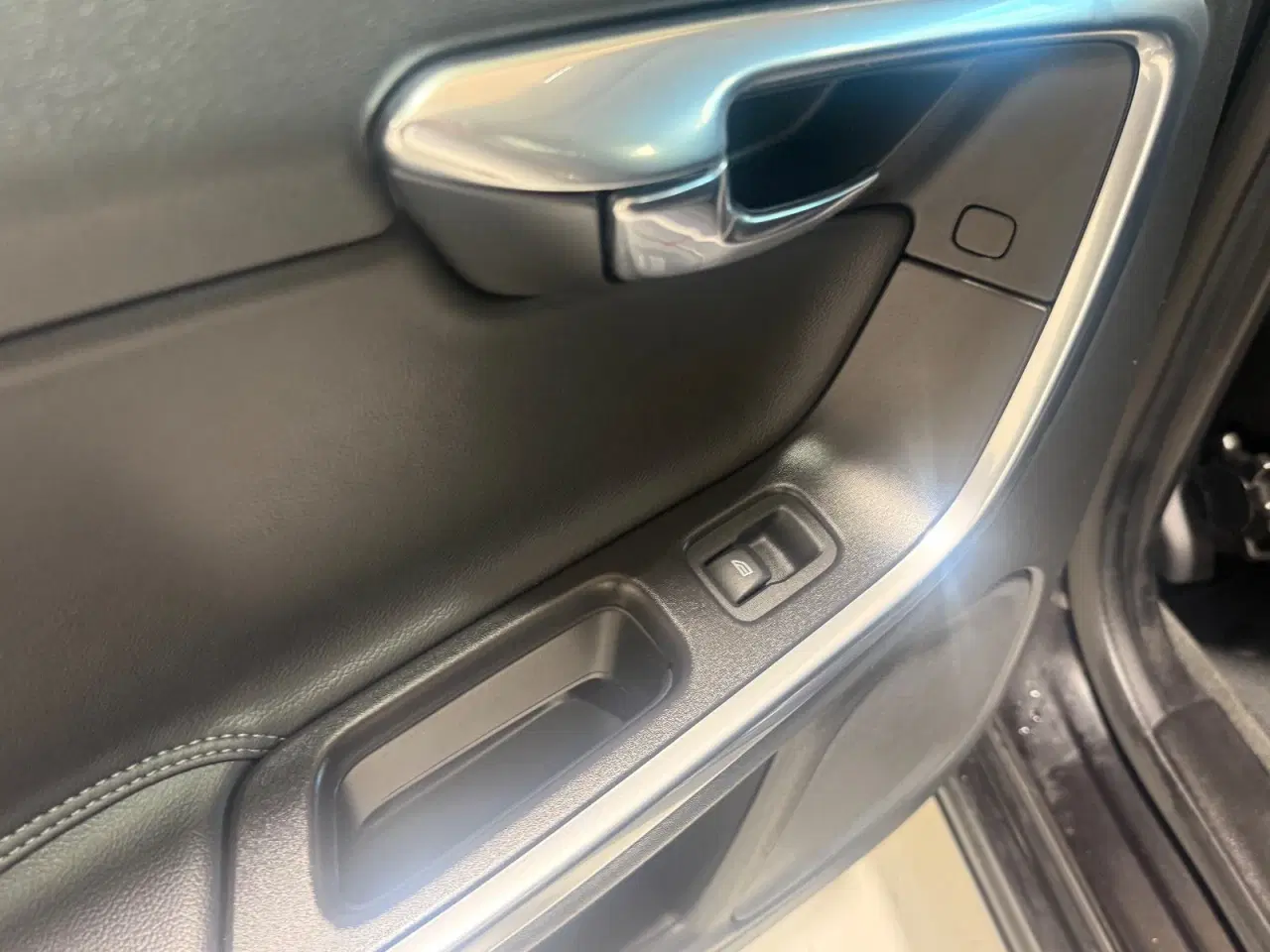 Billede 21 - Volvo V60 2,0 D3 150 Momentum aut.