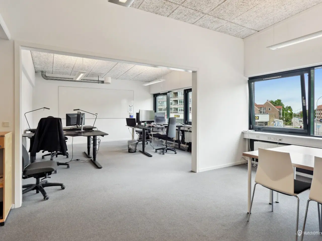 Billede 7 - Kontor/showroom/klinik på 1. sal i synlig forretningsejendom i Roskilde Centrum