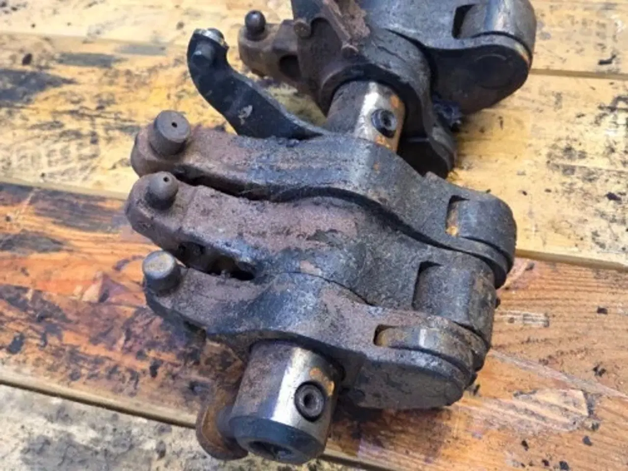 Billede 8 - Iveco Cursor13    Vippeaksel   99475575