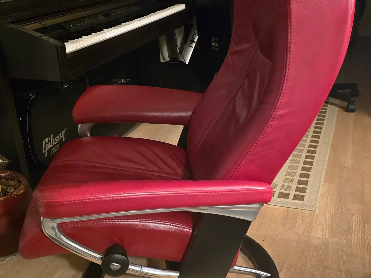 Billede 3 -  Stressless læderlænestol "Wing" medium. Som ny