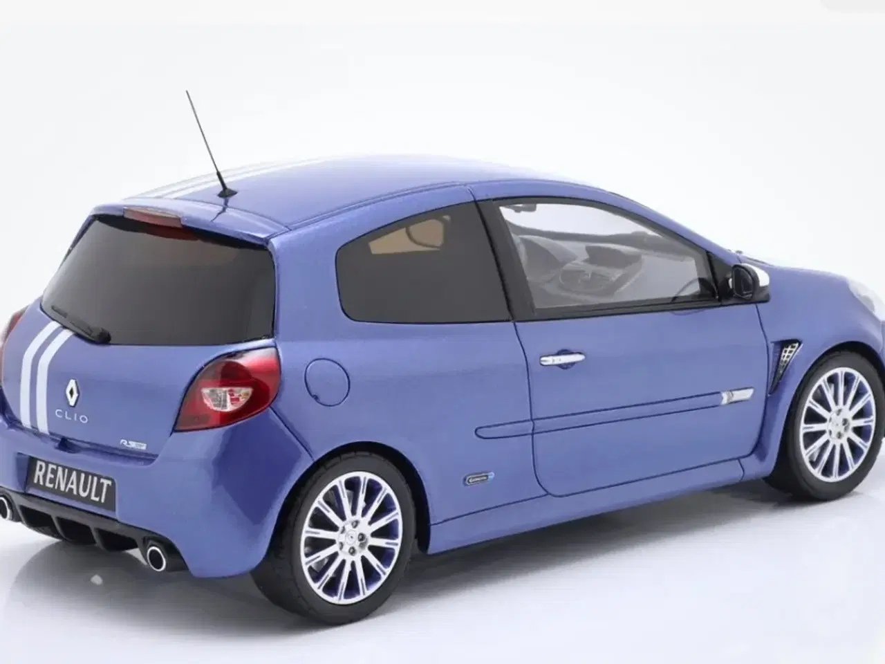 Billede 4 - 1:18 Renault Clio3 Grodini 2012