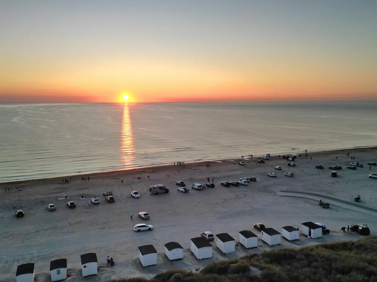 Billede 10 - Drone fotos: Løkken strand på lærredestryk 