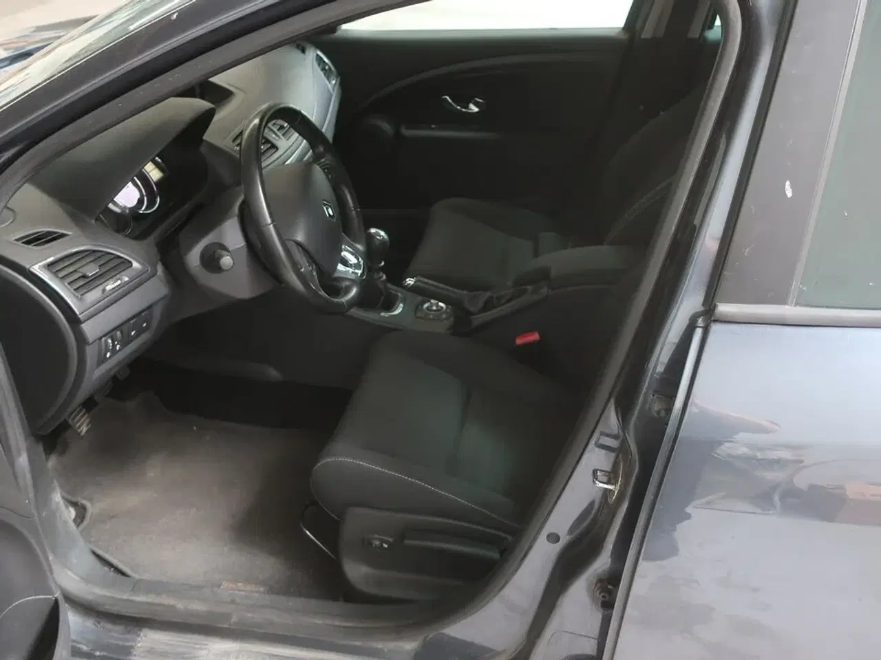 Billede 8 - Personbil RENAULT MEGANE 1.5 DCI ESM 110 SPORT TOURER (MOMSFRI)