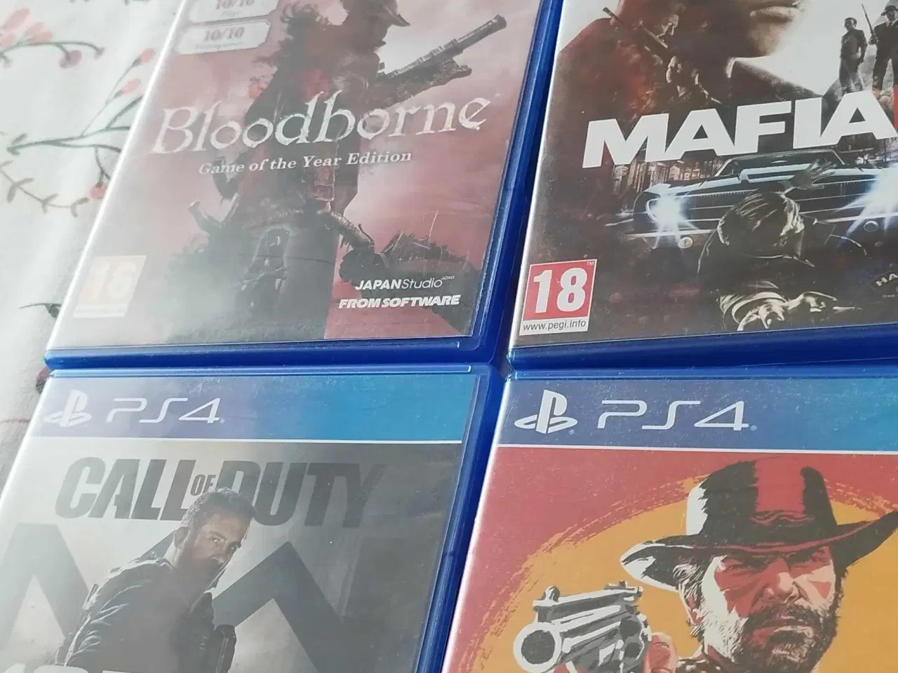 Billede 3 - PS4 Pro, 1 TB, 1 controller - virker perfekt.