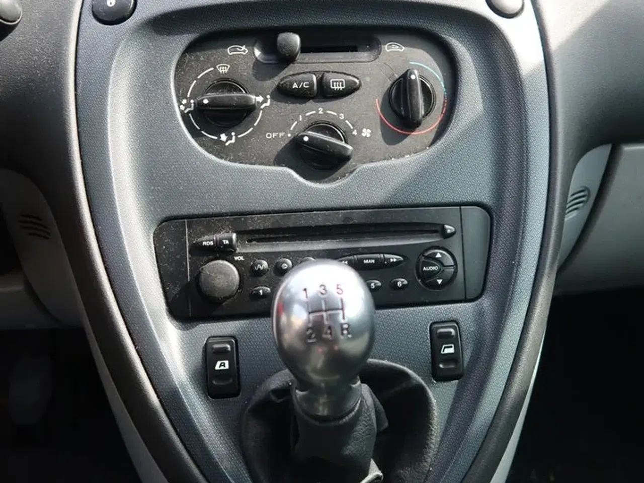 Billede 16 - Personbil CITROËN Xsara Picasso 1,6 16V (Momsfri)