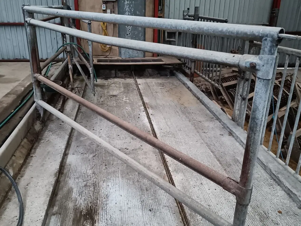 Billede 2 - - - - Forværk