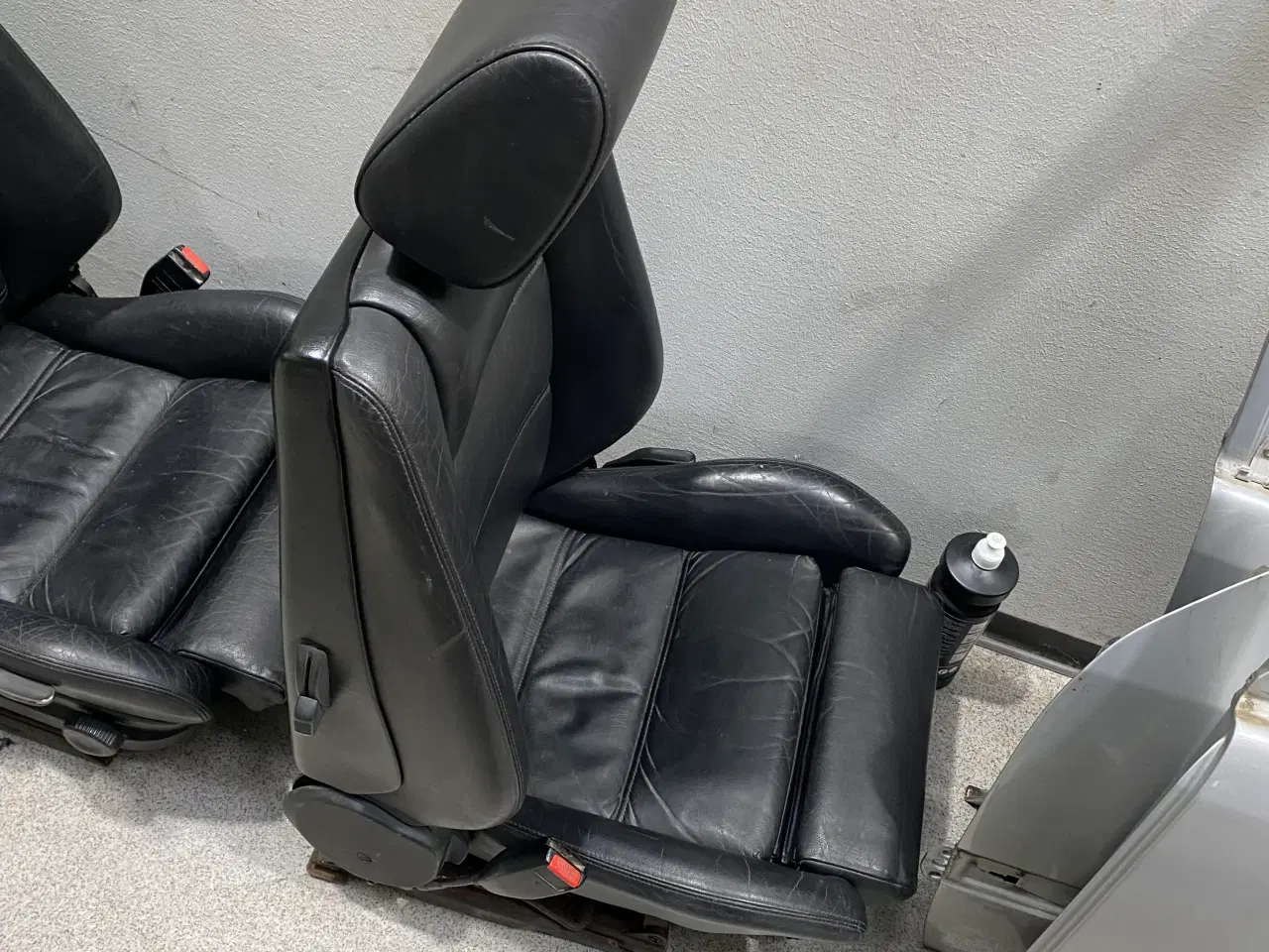 Billede 1 - 2 Forsæder til bmw e30 mtech