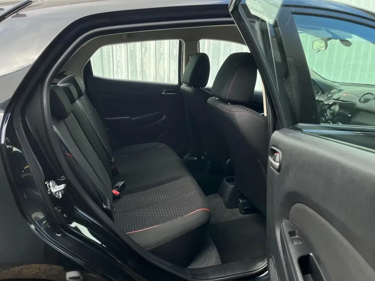 Billede 4 - Mazda 2 1,5 Sport