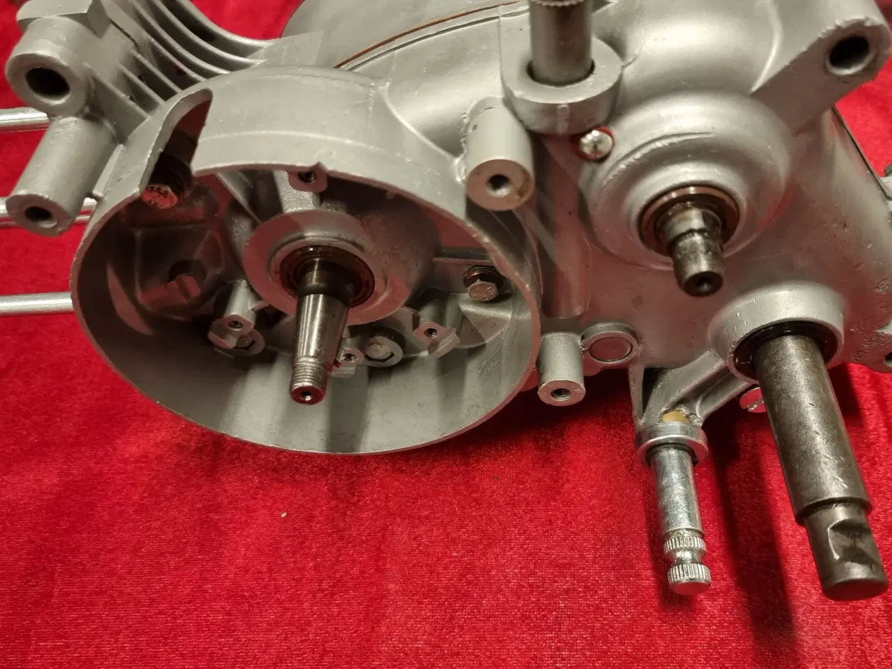 Billede 5 - Renovering Kreidler 3gear motor 
