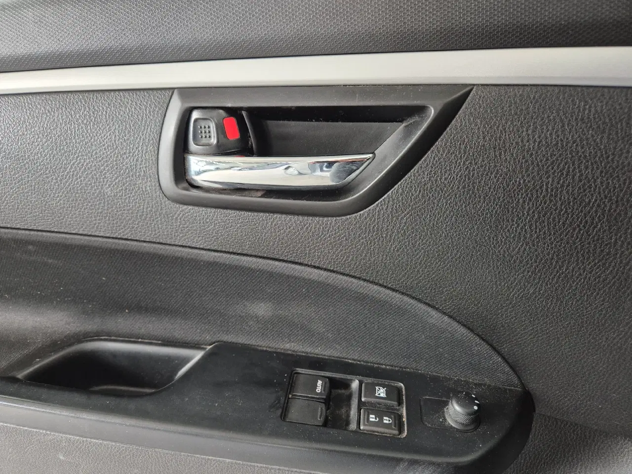 Billede 11 - Suzuki Swift 1,2 16V Comfort 90HK 3d