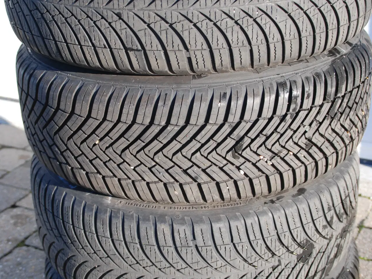 Billede 5 - Helårsdæk på alufælge