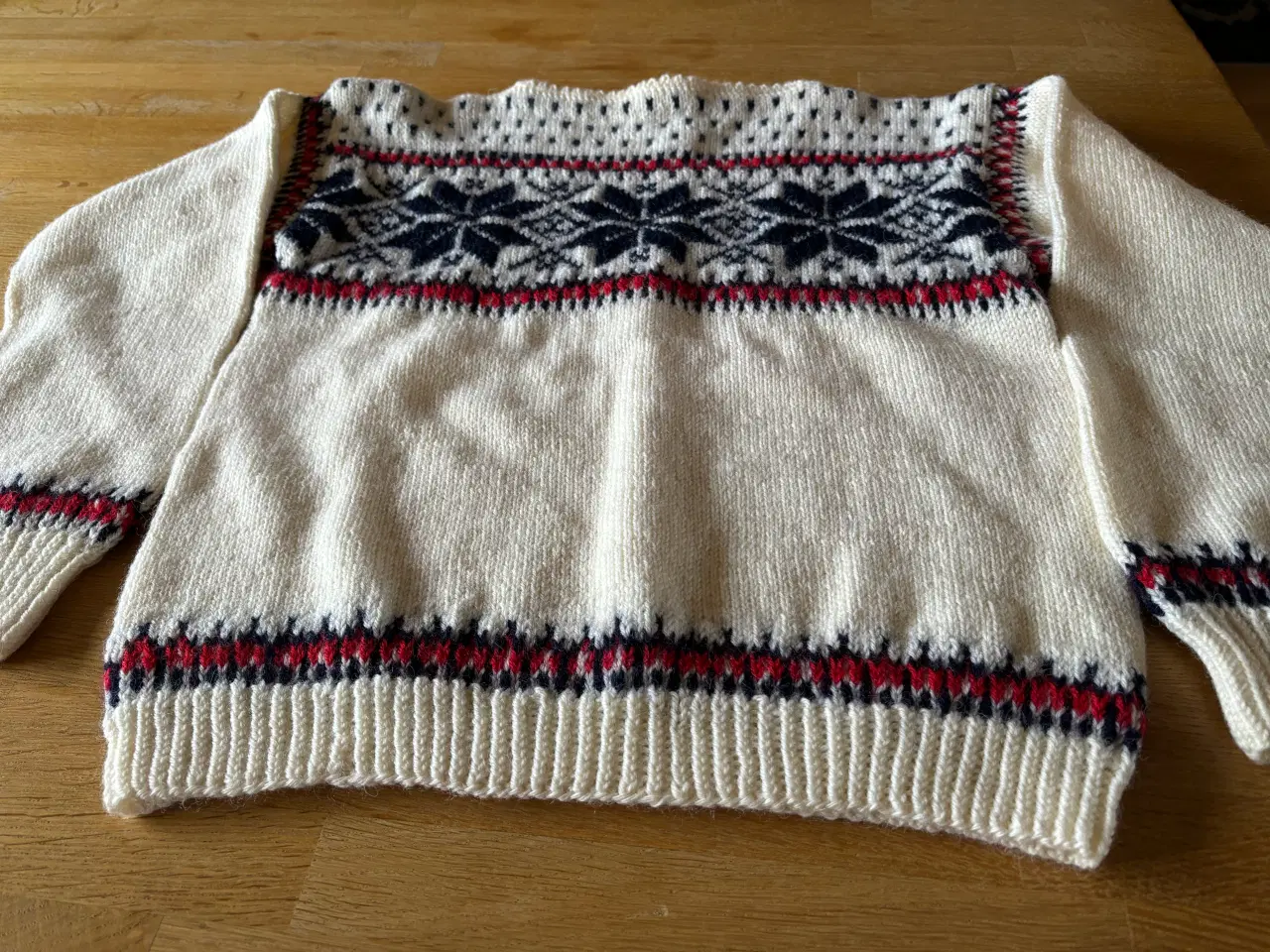 Billede 3 - Håndstrikket norsk sweater