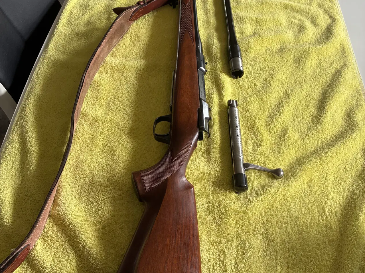 Billede 1 - Schultz og Larsen Riffel mod 243 & 308.