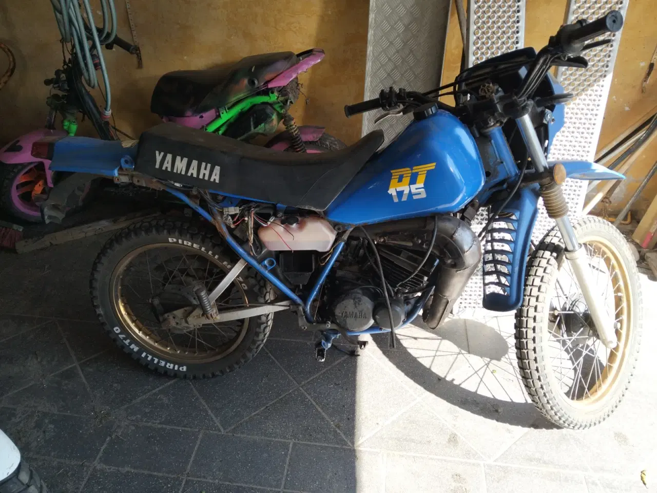 Billede 2 - Bytter Yamaha DT 175