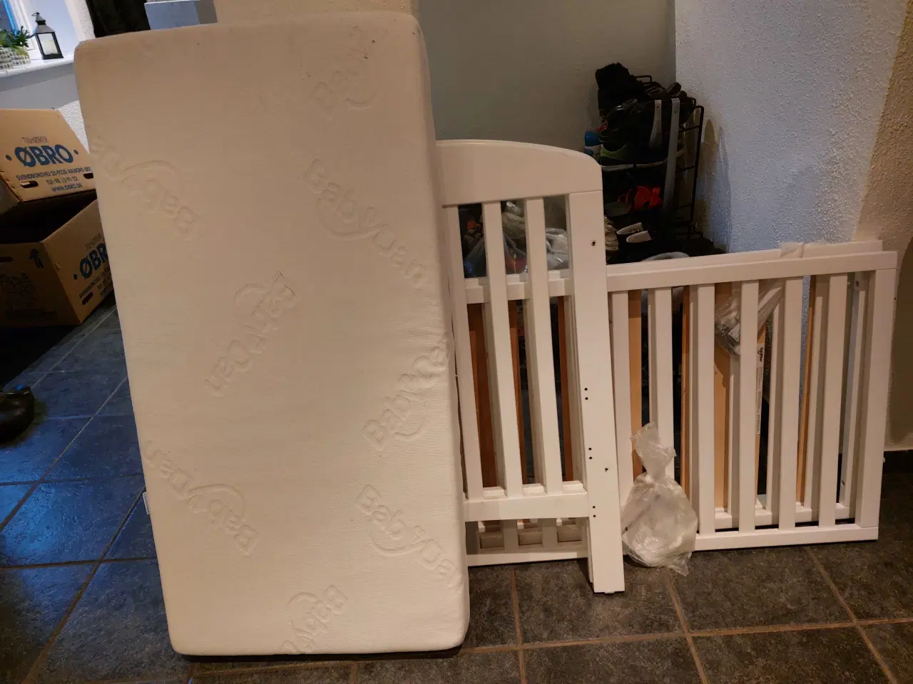 Billede 1 - Tremmeseng 