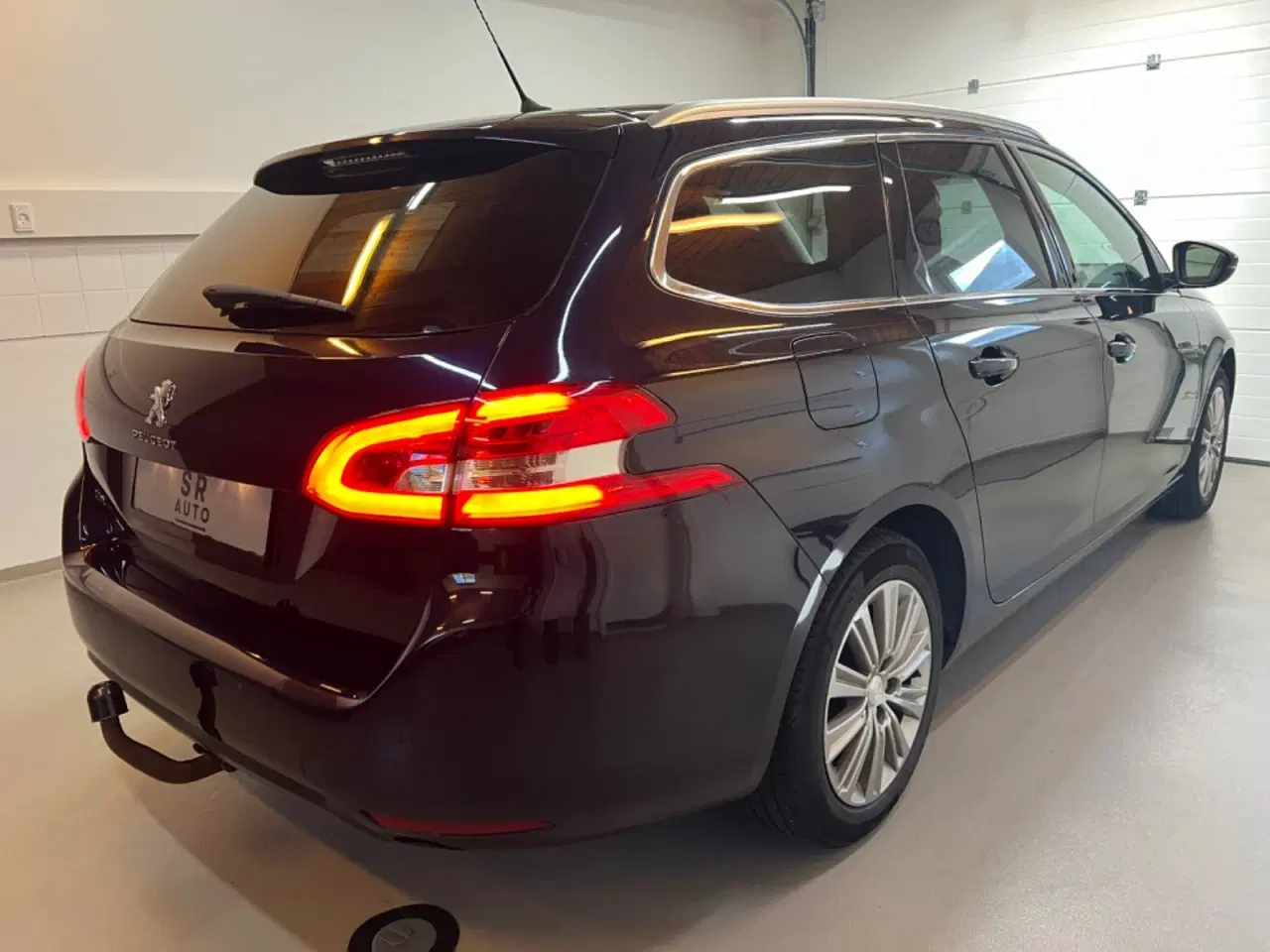 Billede 5 - Peugeot 308 1,6 BlueHDi 120 Selection Sky SW