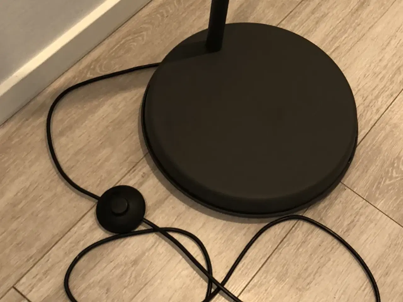 Billede 7 - Hektor gulv lampe 180 cm høj 