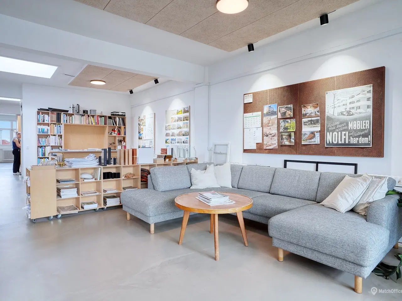 Billede 5 - Centralt beliggende ejendom med synlig facade mod Herlev Hovedgade