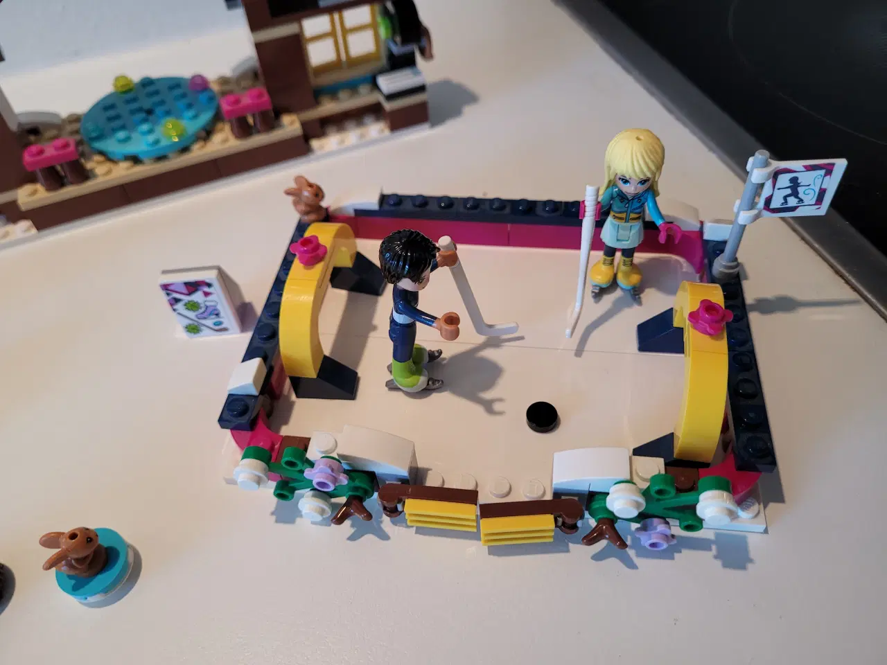 Billede 3 - Lego Friends, 41322 Skisportsstedets skøjtebane
