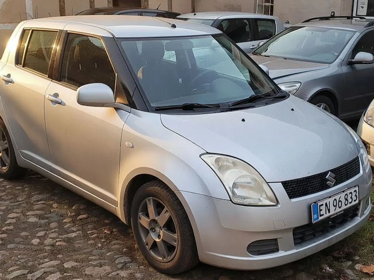 Billede 1 - Suzuki Swift 1.3i, SYN til 26.07.2027 Varme ej god