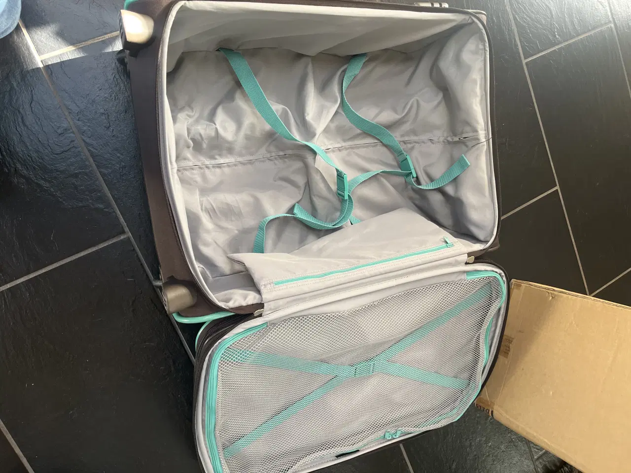 Billede 2 - Delsey kuffert