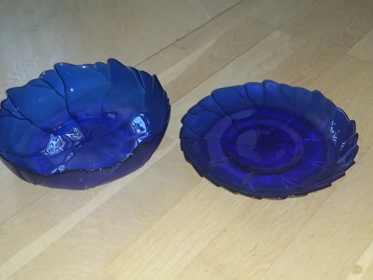 Billede 1 - Tallerkener		