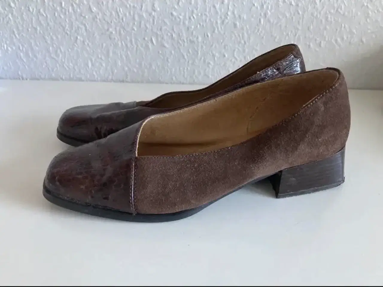 Billede 1 - Brune Retro pumps str 37