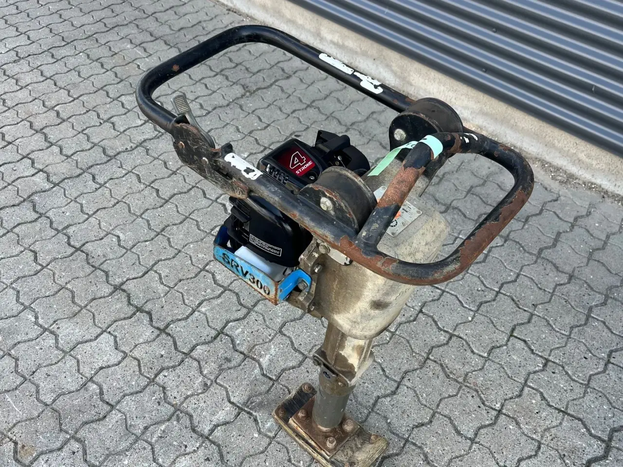 Billede 2 - Weber svr300 32Kg lille/smal jordloppe NY Motor