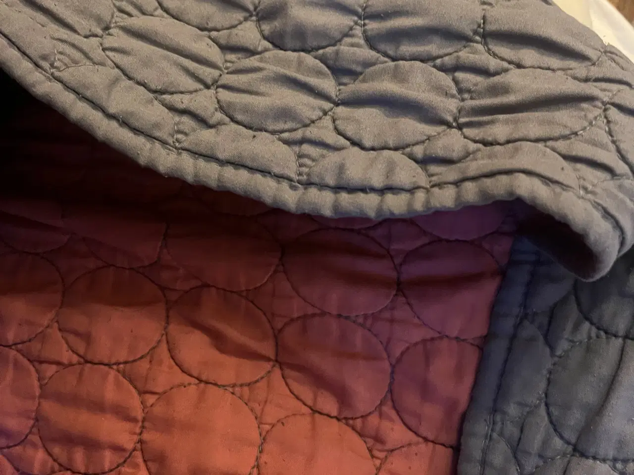 Billede 3 - HAY sengetæppe