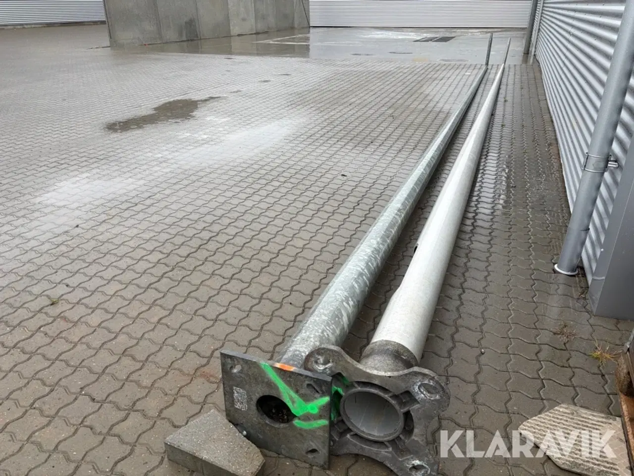 Billede 1 - Lygtepæle aluminium og galvaniseret stål 2 styk