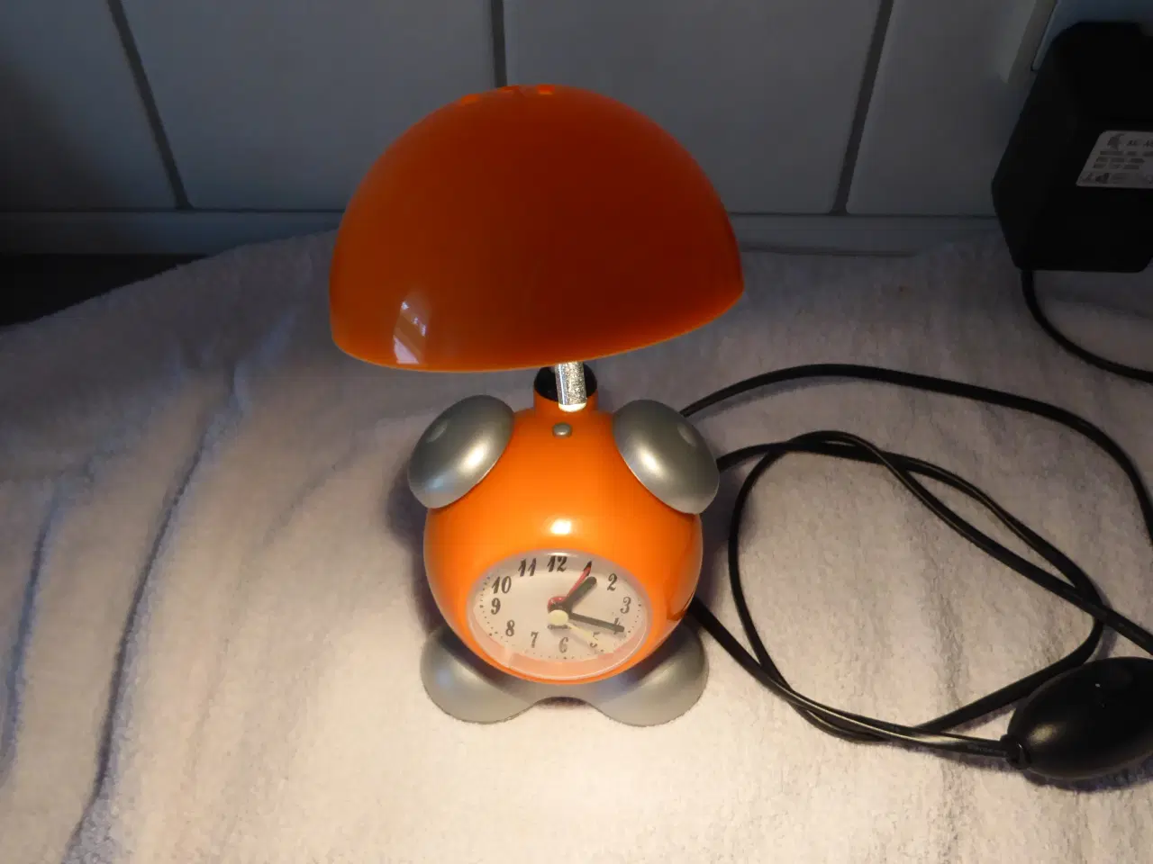 Billede 3 - Unik og sjov børnelampe