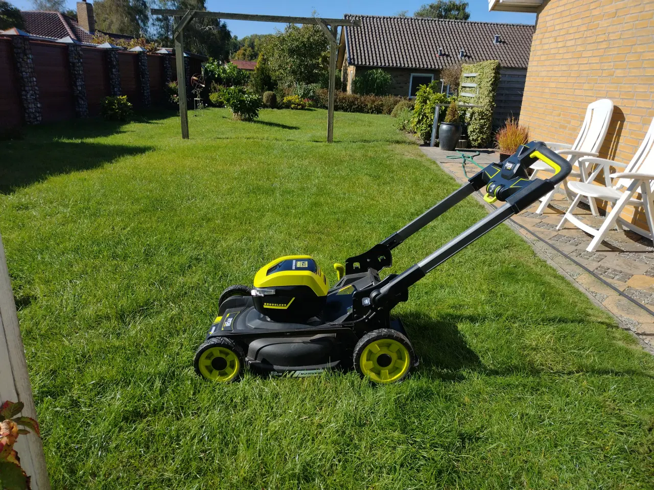 Billede 3 - Ryobi akku plæneklipper. Max Power 36V.