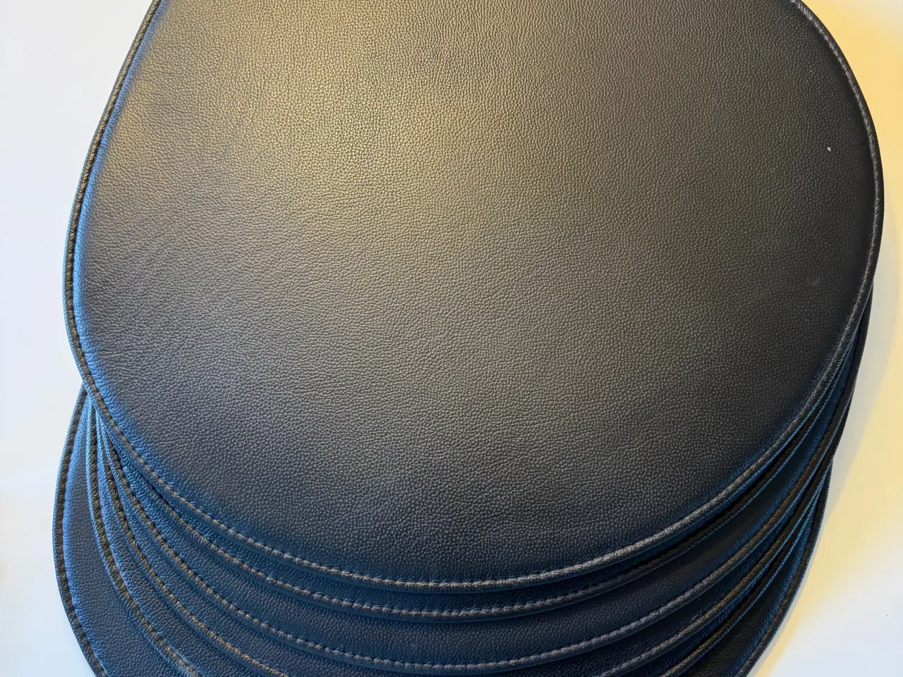 Billede 2 - Læder Hynde til 7ér Stolen