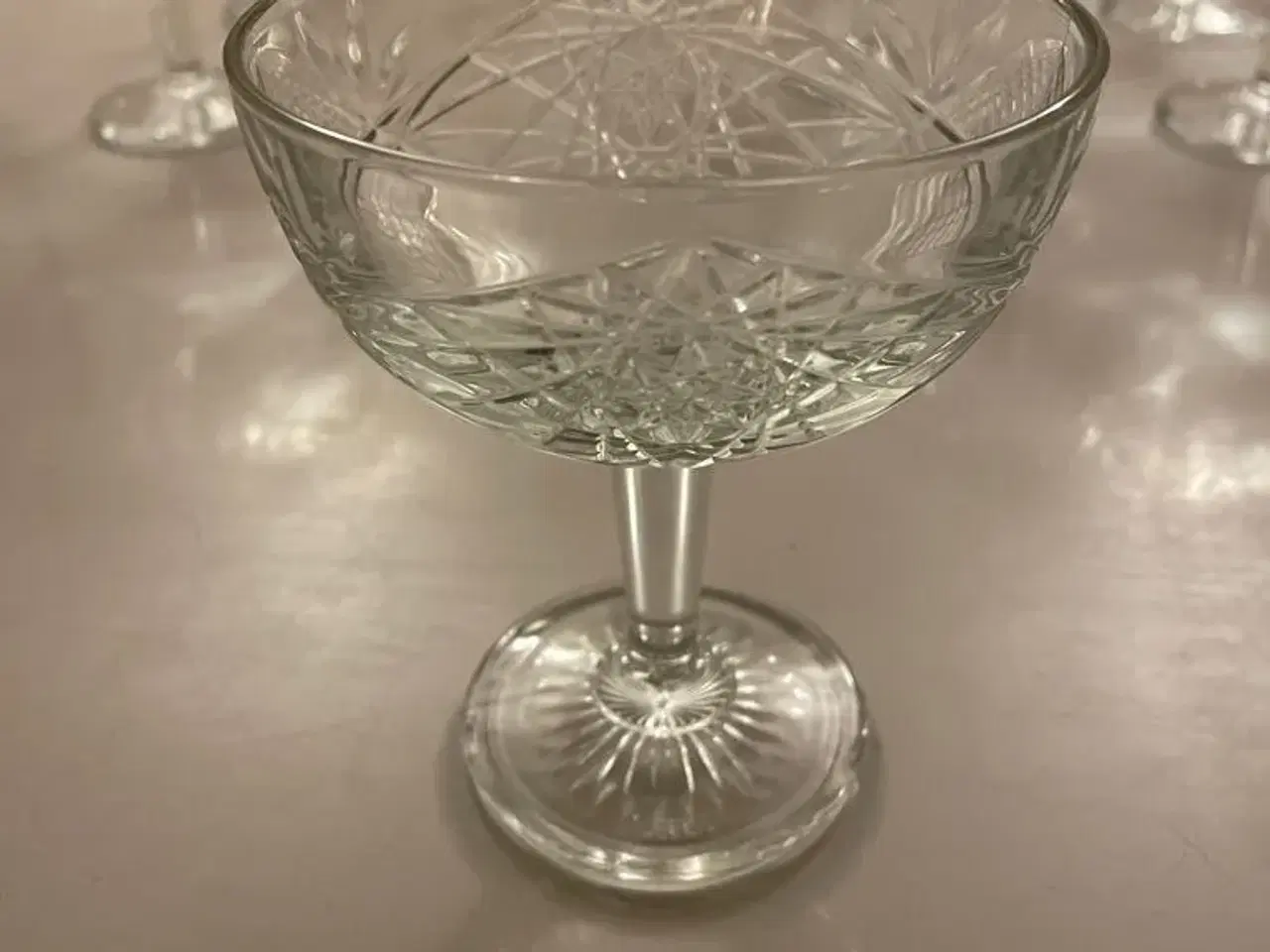 Billede 2 - Champagneglas. 12 stk.