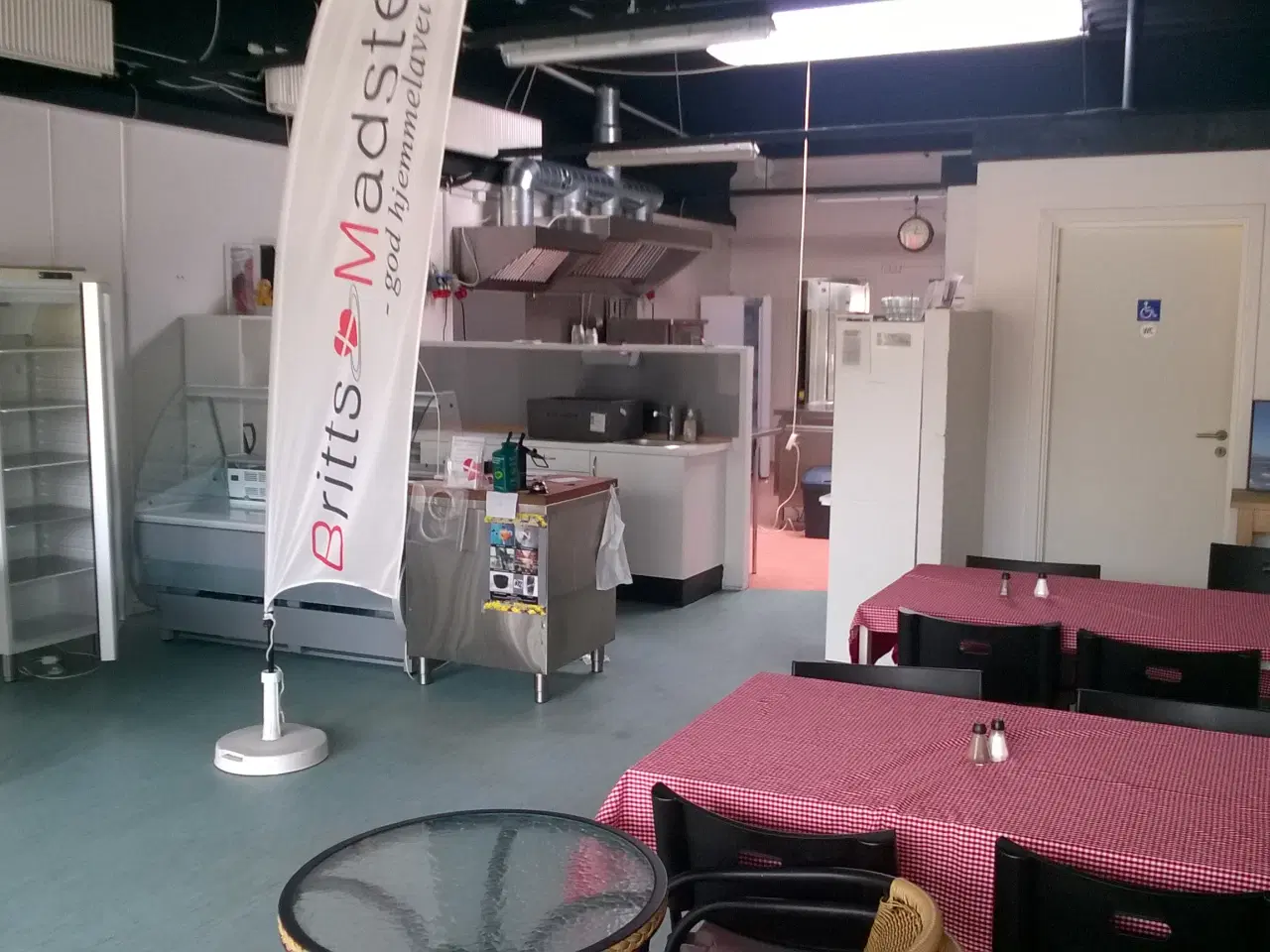 Billede 5 - Lokale med industrikøkken