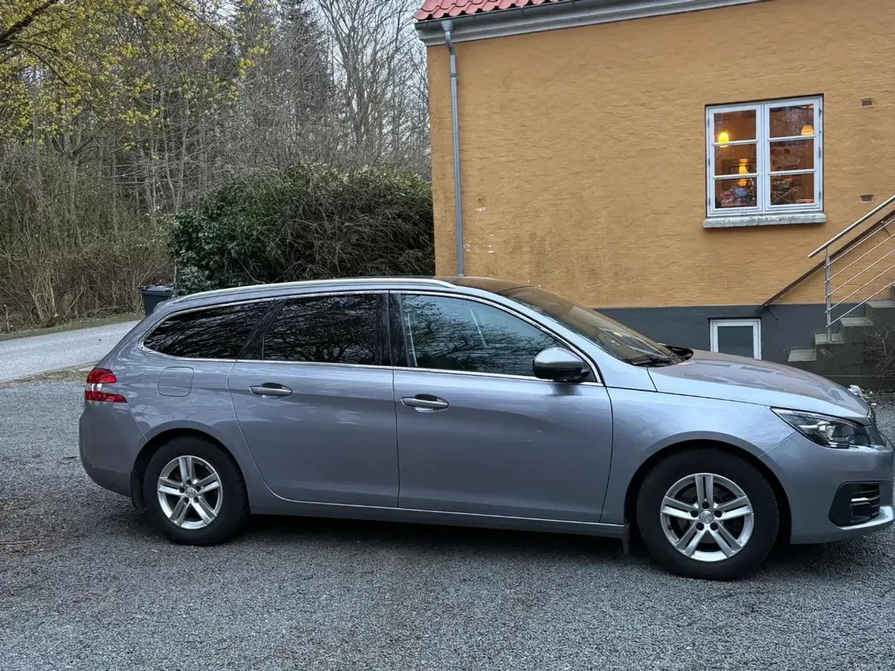 Billede 3 - Peugeot 308 1,5 BlueHDi 130 Allure+ SW
